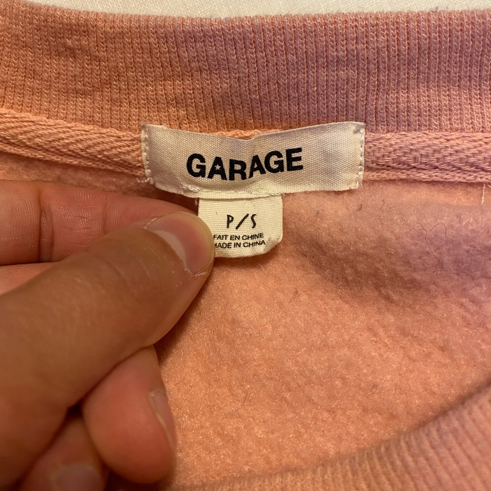 Garage Cropped Sweater - Picture 5 of 6